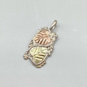 C Co. Coleman Company Black Hills Gold Leaf Pendant